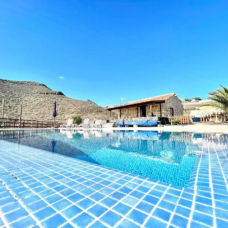 Casa Rural Con Piscina Privada, Bbq Y Estupenda Vista A Oceano En Tenerife Sur Ferienhaus San Miguel de Abona