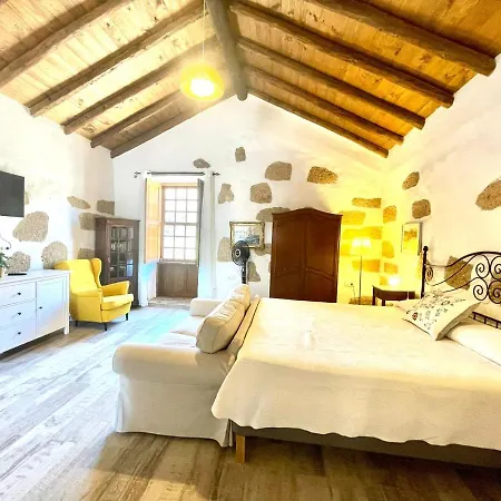 Vakantiehuis Casa Rural Con Piscina Privada, Bbq Y Estupenda Vista A Oceano En Tenerife Sur San Miguel de Abona